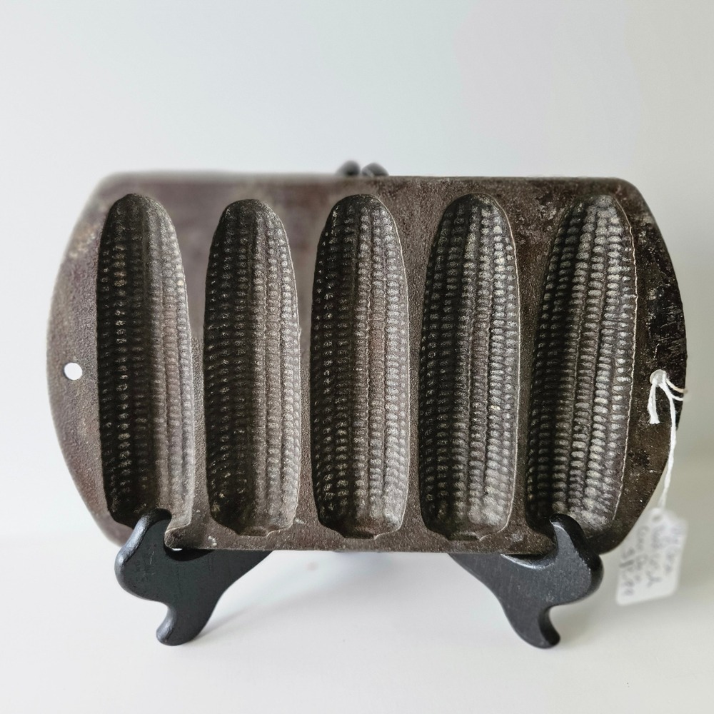 Cast Iron Corn Molds USA Lodge Vintage Cottagecore Farmhouse